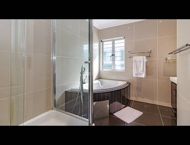 850M² HOTEL FOR SALE IN MUSGRAVE